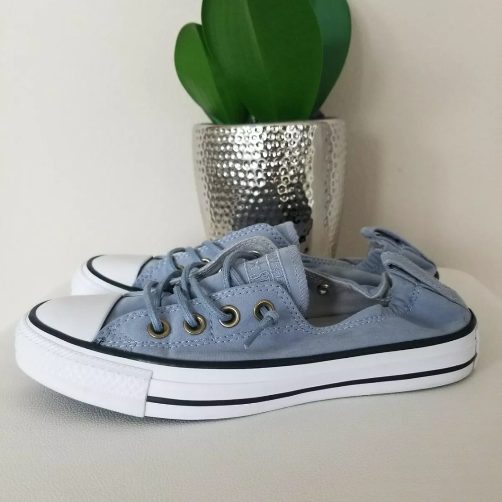 Womens sz6 Blue Converse AllStar Shoreline slipOns